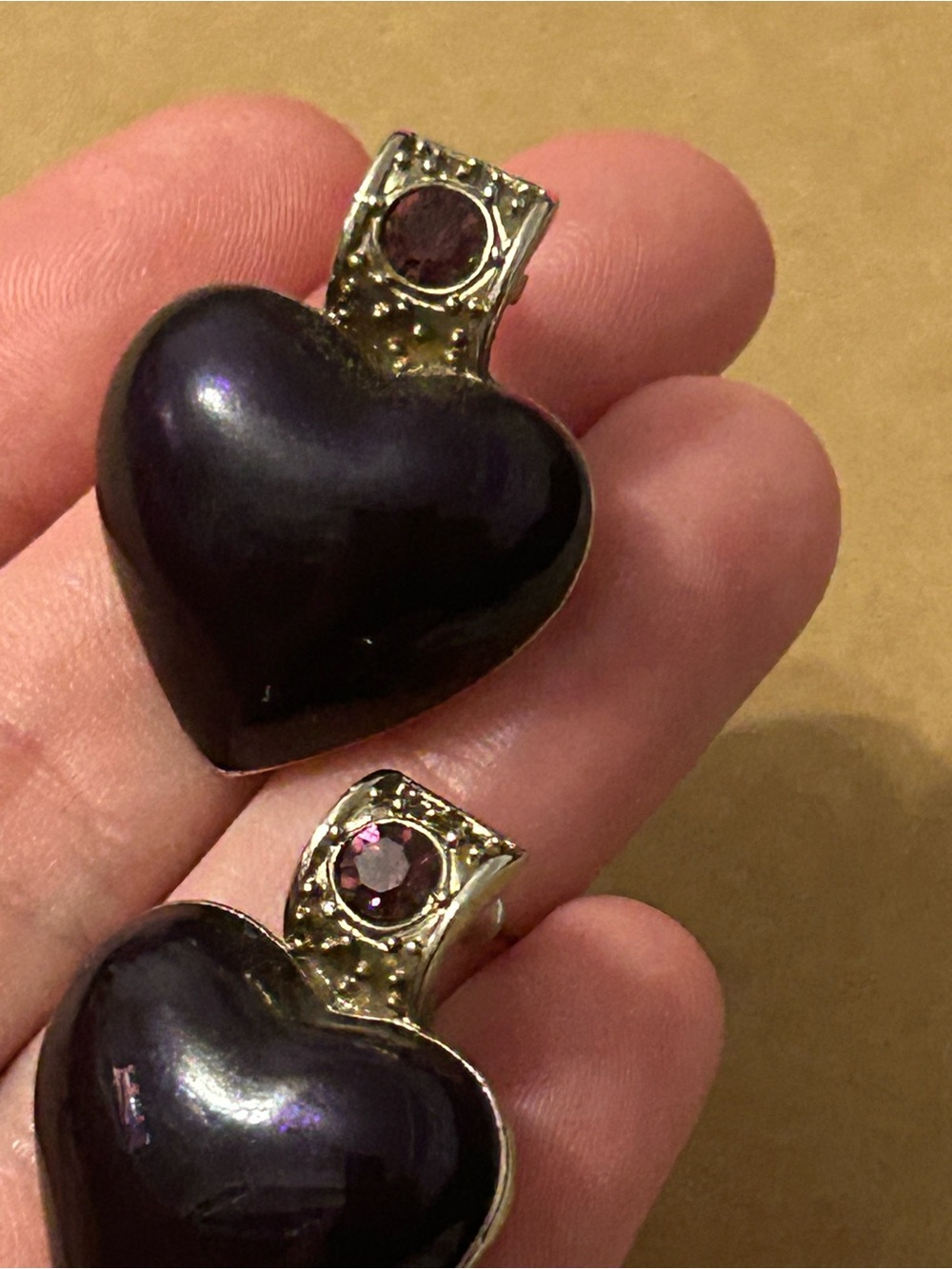 Vintage 80’s Heart Pendant Earrings in Dark Purple with Gold Accents